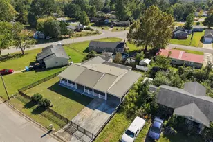 403 Dale Dr, Jacksonville, NC 28540 - Photo 36