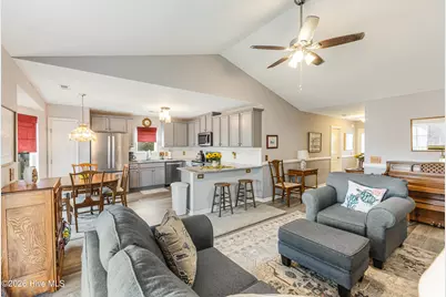 4410 Southern Pine Drive SE, Southport, NC 28461 - Photo 12