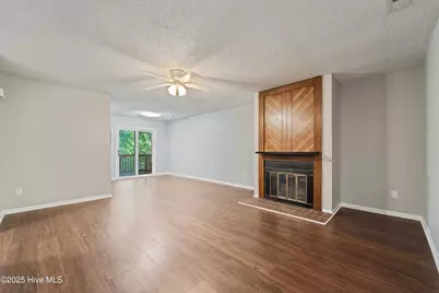 22 S Onsville Place, Jacksonville, NC 28546 - Photo 4