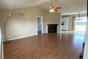 205 Zachary Ln, Hubert, NC 28539 - Photo 2