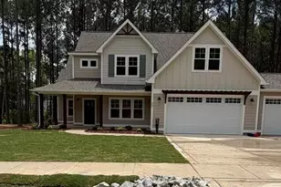 609 Gregory St, Carthage, NC 28327 - Photo 1