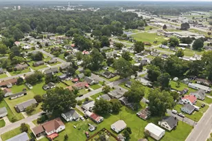 203 Fairview St, Williamston, NC 27892 - Photo 38