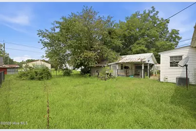 203 Fairview Street, Williamston, NC 27892 - Photo 28