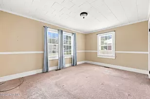 203 Fairview St, Williamston, NC 27892 - Photo 12