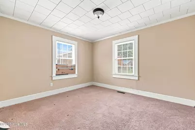 203 Fairview Street, Williamston, NC 27892 - Photo 18