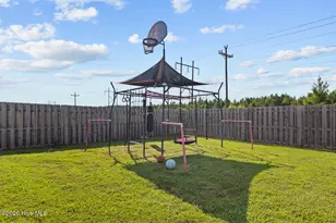 451 Worsley Wy, Jacksonville, NC 28546 - Photo 44