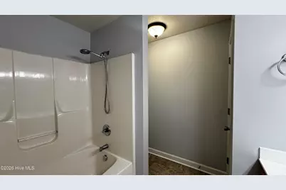 101 Bridgewood Drive, Jacksonville, NC 28546 - Photo 12