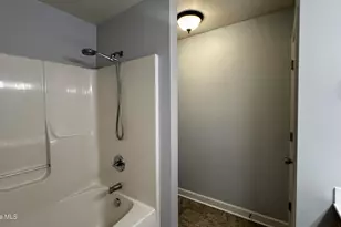 101 Bridgewood Dr, Jacksonville, NC 28546 - Photo 12