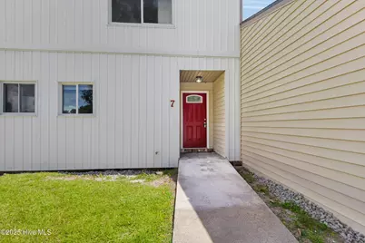 125 Pirates Road #7, New Bern, NC 28562 - Photo 1