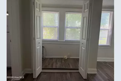 511 E Woodall Street, Smithfield, NC 27577 - Photo 6