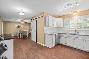 120 Silver Leaf Dr, Jacksonville, NC 28546 - Photo 6