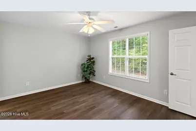 405 Jasmine N, Swansboro, NC 28584 - Photo 10