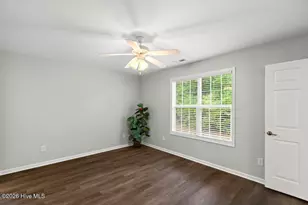 405 Jasmine N, Swansboro, NC 28584 - Photo 10