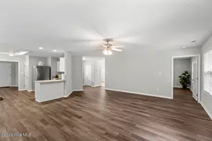 405 Jasmine N, Swansboro, NC 28584 - Photo 22