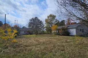 116 Casey Rd, Pembroke, NC 28372 - Photo 6
