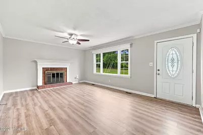 205 Jupiter Court, Jacksonville, NC 28546 - Photo 4