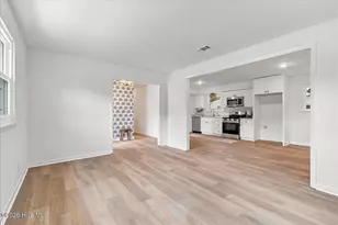 241 Lancaster Rd, Wilmington, NC 28409 - Photo 10