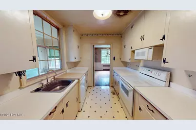 808 W South Street, Ahoskie, NC 27910 - Photo 12
