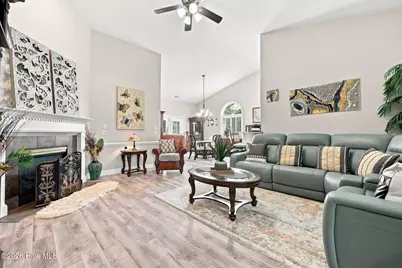 706 Shamrock Way, Greenville, NC 27834 - Photo 12