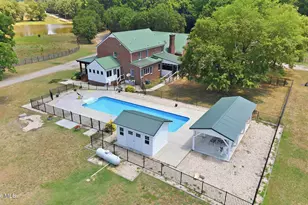 1527 W Castalia Rd, Nashville, NC 27856 - Photo 4