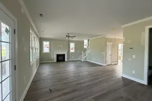 814 Tupelo Tree Dr, Hubert, NC 28539 - Photo 8