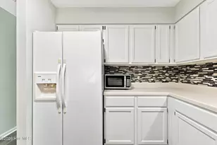 3200 Crystal Oaks Ln, Morehead City, NC 28557 - Photo 12
