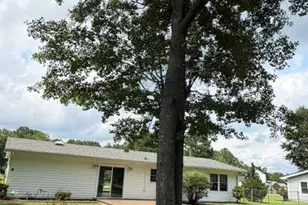 2216 Ridge Rd, New Bern, NC 28560 - Photo 10