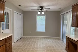 105 Farina Dr, Havelock, NC 28532 - Photo 6