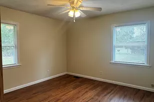 112 Shamrock Dr, Jacksonville, NC 28540 - Photo 10