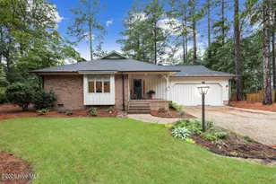 185 Tamarisk Ln, Pinehurst, NC 28374 - Photo 1