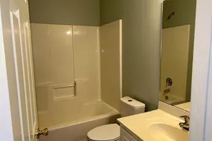 4221 Brook Creek Ln, Greenville, NC 27858 - Photo 6