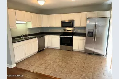 4221 Brook Creek Lane #A, Greenville, NC 27858 - Photo 2