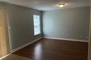 4221 Brook Creek Ln, Greenville, NC 27858 - Photo 4