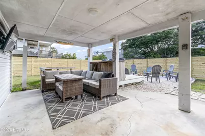 119 Virginia Avenue, Carolina Beach, NC 28428 - Photo 18