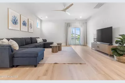 207 Spartanburg Avenue #Unit 2, Carolina Beach, NC 28428 - Photo 4