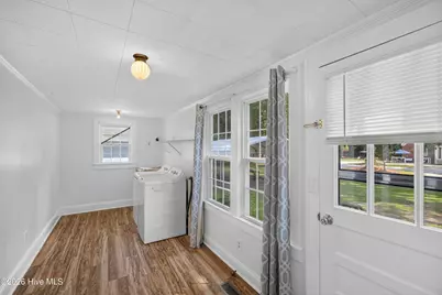 309 E Main Street, Magnolia, NC 28453 - Photo 28