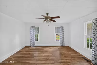 309 E Main Street, Magnolia, NC 28453 - Photo 16