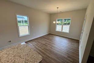 201 Ashley Hts Dr, Aberdeen, NC 28315 - Photo 6