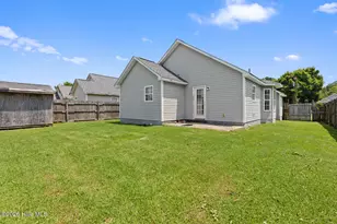 506 Mattocks Ave, Maysville, NC 28555 - Photo 24