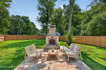 404 S Bodenheimer Street, Burgaw, NC 28425 - Photo 38