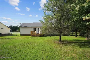 2595 Pine Knoll Dr, Kinston, NC 28504 - Photo 10