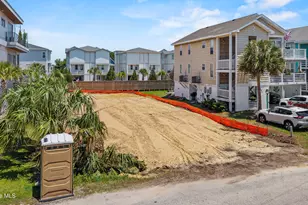 210 Greenville Ave, Carolina Beach, NC 28428 - Photo 12