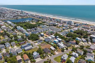 210 Greenville Ave, Carolina Beach, NC 28428 - Photo 28