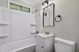 127 Kitt Dr, Jacksonville, NC 28540 - Photo 18