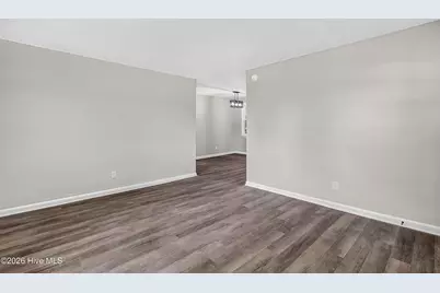 127 Kitt Drive, Jacksonville, NC 28540 - Photo 6