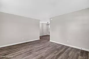 127 Kitt Dr, Jacksonville, NC 28540 - Photo 6
