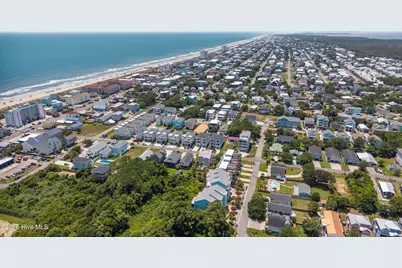 210 Greenville Avenue #Unit 2, Carolina Beach, NC 28428 - Photo 16