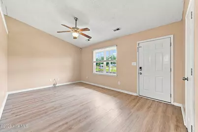 114 Pear Tree Lane, Richlands, NC 28574 - Photo 2