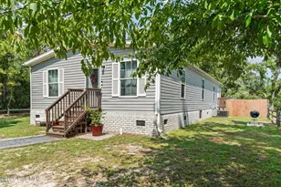 1060 Poplar Rd, Southport, NC 28461 - Photo 1