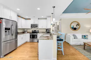 123 NE 15th St, Oak Island, NC 28465 - Photo 18
